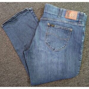 Lee Jeans Mens 42x30 (Actual 44x27) Straight Taper Motion Flex Waistband Stretch